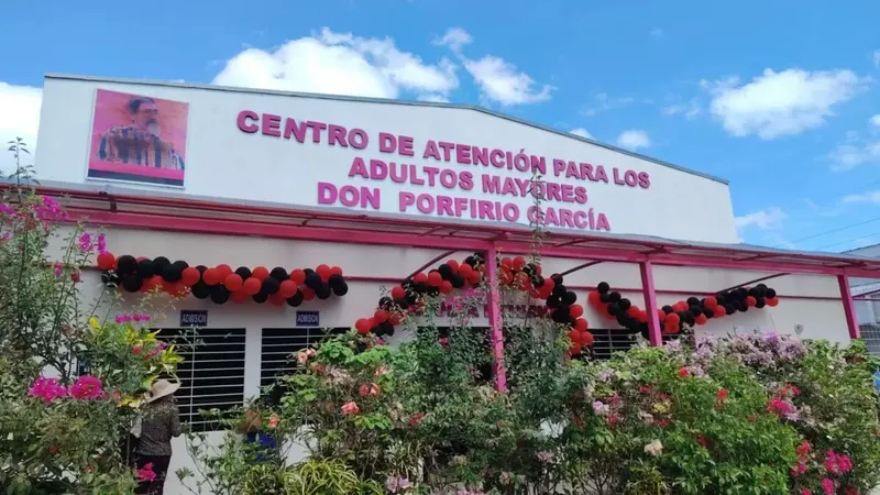 Centro de Atención al Adulto Mayor Don Porfirio García celebra 3 años