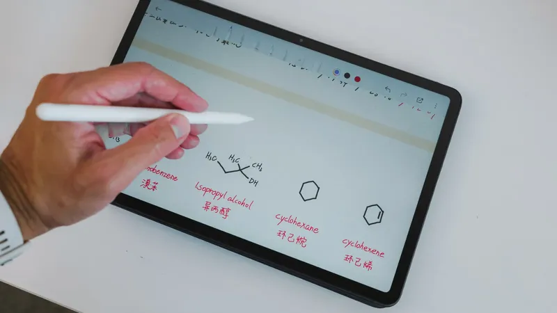3 tablets por menos de 200 euros y que tienen de todo para el curso escolar