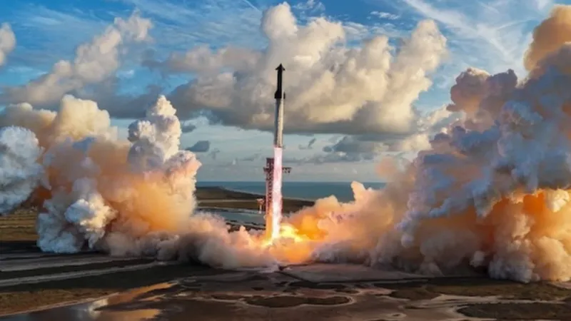 Starship llevaba tres años sin cruzar una frontera invisible. En su vuelo 14, un motor falló, SpaceX decidió seguir adelante de todos modos y el resultado fue inesperado