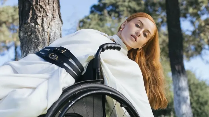 Andrea Zuckermann: “Nos merecemos ser vistos y ser parte de la moda”