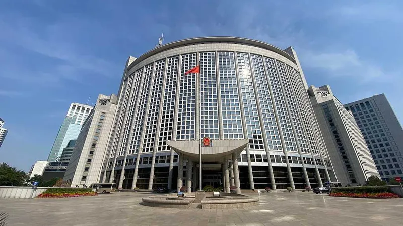 China reitera su firme rechazo a las ventas de armas estadounidenses a la región china de Taiwan