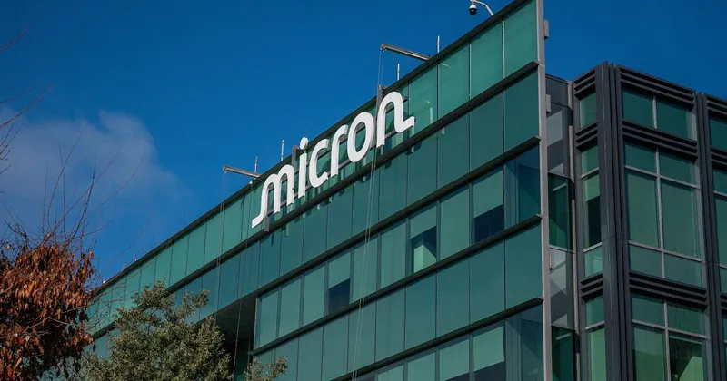 Micron roza el billón de dólares por boom de la IA y se acerca al top de las más valiosas