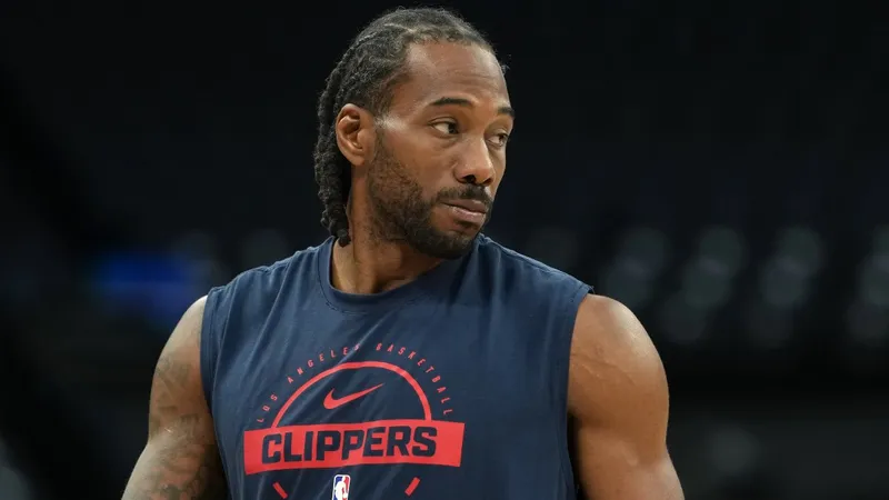 Sale a la luz un segundo patrocinio sospechoso de Kawhi Leonard