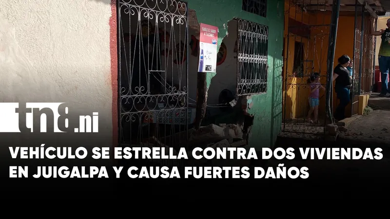 Vehículo impacta contra dos viviendas en Juigalpa; solo se reportan daños materiales