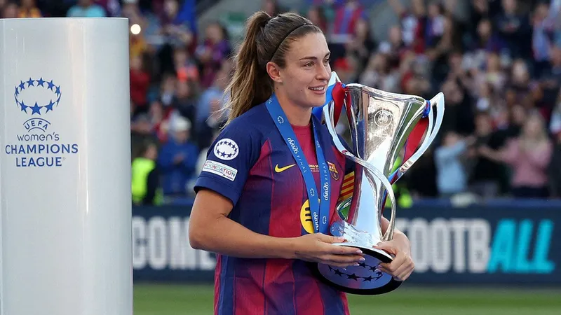 Alexia Putellas nombrada la mejor jugadora de la Champions League Femenil