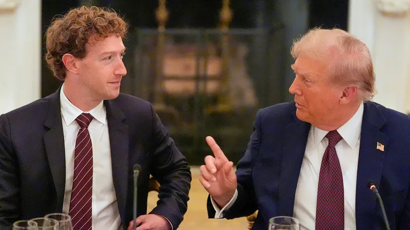 De odiarme a “besarme el culo”: un libro arroja luz sobre la relación de Trump con las ‘Big Tech’