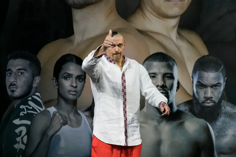 Oleksandr Usyk ya prepara su último baile en el boxeo