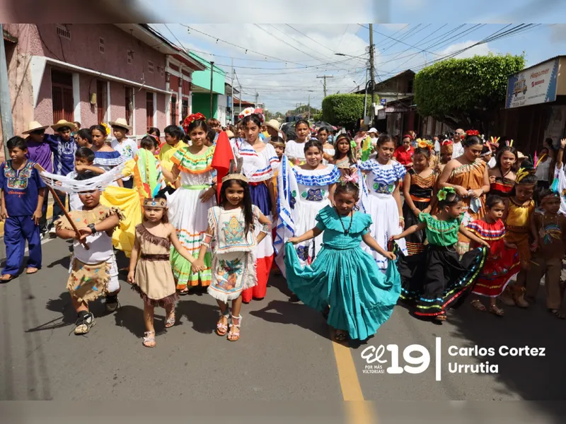 Masaya conmemora el Día de la Resistencia Indígena, Negra y Popular con colorida romería cultural