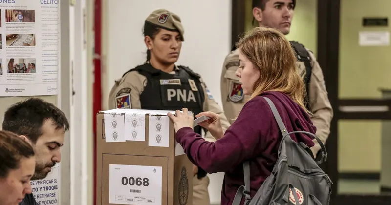 PASO 2027: por qué Milei quiere eliminar las elecciones primarias obligatorias en Argentina