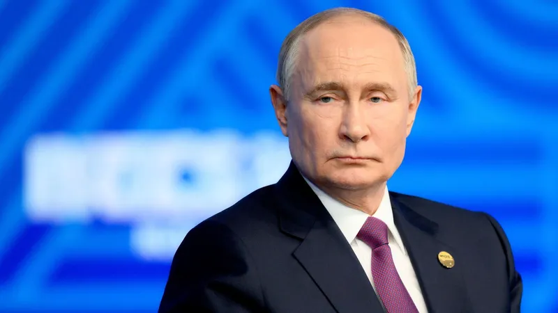 "El despliegue de tropas europeas en Ucrania significaría una guerra con Rusia", asevera Putin