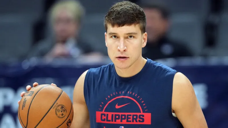 Bogdan Bogdanovic jugará en los Rockets