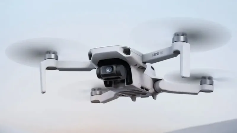 Amazon calienta motores para el Prime Day y deja el dron con 4K perfecto para este verano un 30% más barato