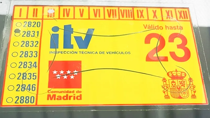 Un juzgado de Oviedo dicta una sentencia que cuestiona la interpretación sobre la ITV caducada y que puede traer cola respecto a las multas de la DGT
