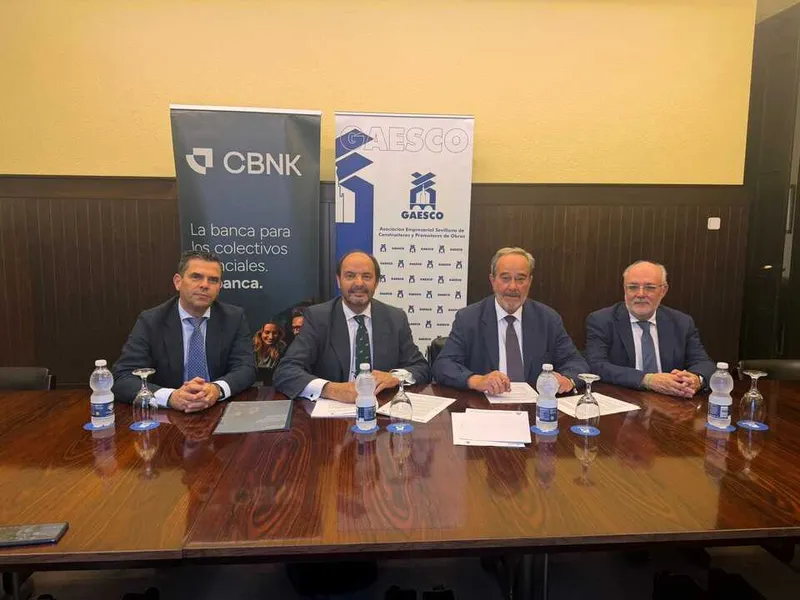 CBNK y GAESCO sellan una alianza para impulsar la construcción sevillana