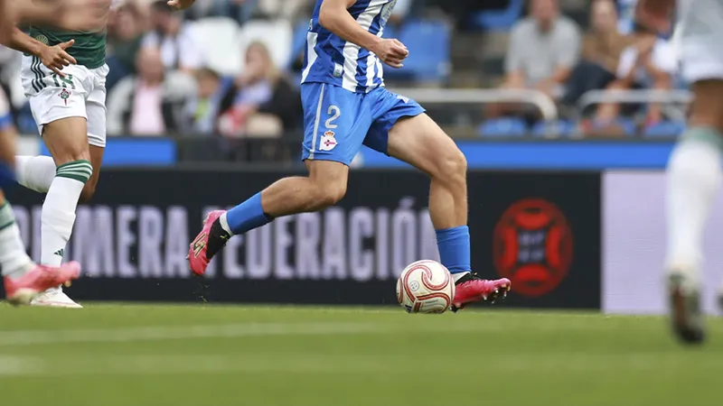 Desde esta tarde hasta mañana cuatro canales autonómicos de la TDT tienen fútbol gratis de Primera Federación