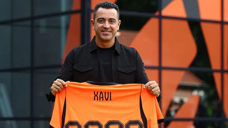 Xavi Hernández y su presentación en "la universidad del futbol"