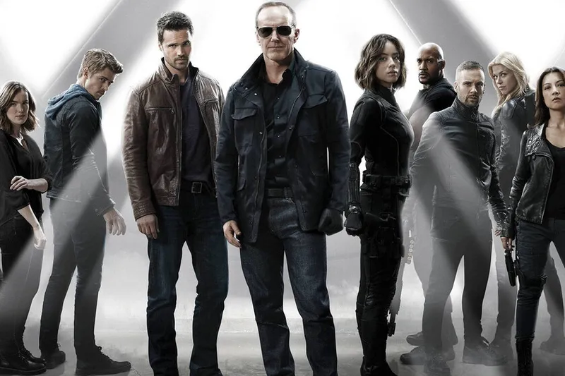 "Me da rabia": una estrella de Agents of S.H.I.E.L.D. está harta de que Marvel no reconozca la serie como canon del UCM