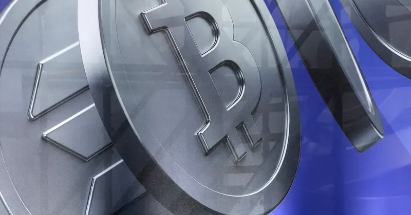 Tokens cripto suben hasta 50% tras avances regulatorios de EE.UU. pese a fracaso de Ley Clarity