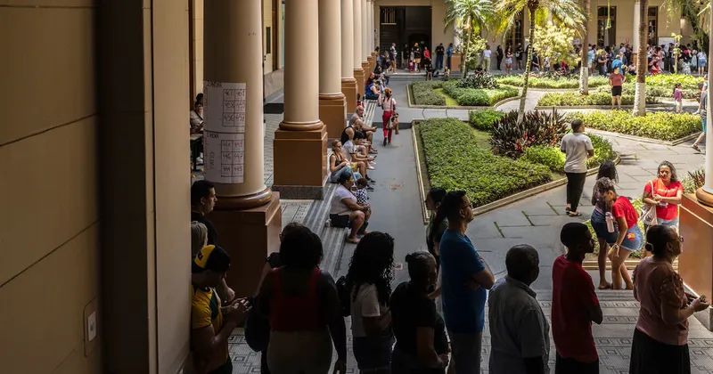 Acciones de Brasil reciben flujo récord de US$2.010 millones tras la primera vuelta electoral