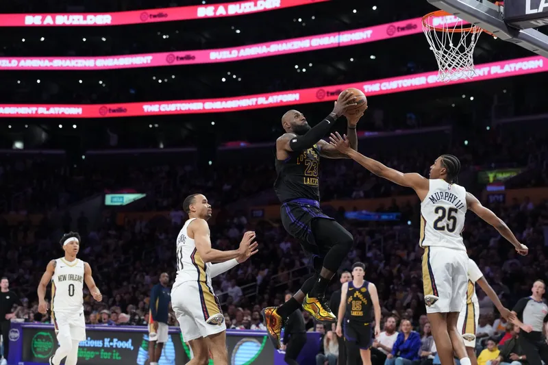El posible traspaso de Trey Murphy III tras la decisión de LeBron