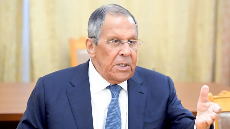 Europa "está impregnada de metástasis del nazismo", asegura Lavrov