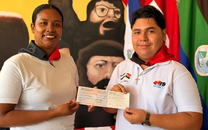 Mas de 25 mil becas ya fueron entregadas a estudiantes