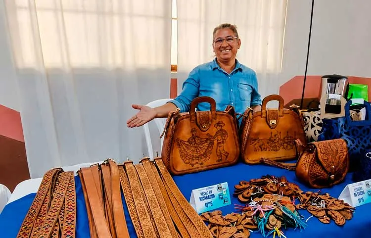 Emprendedores y empresas de Masaya efectúan rueda de negocios