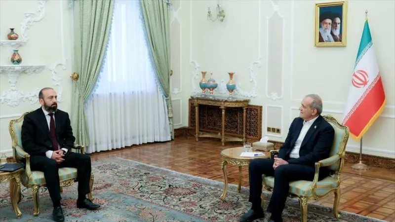 Presidente de Irán: Cada vez que negociamos, EEUU responde con guerra