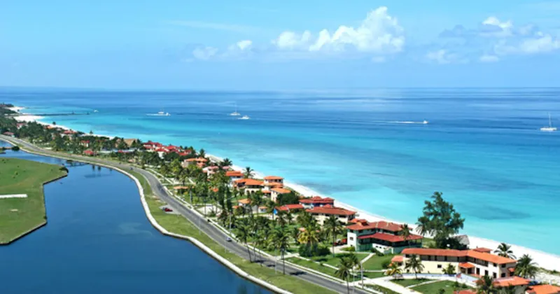 Turismo en Cuba se desploma 62,8% en medio de creciente presión y sanciones de EE.UU.