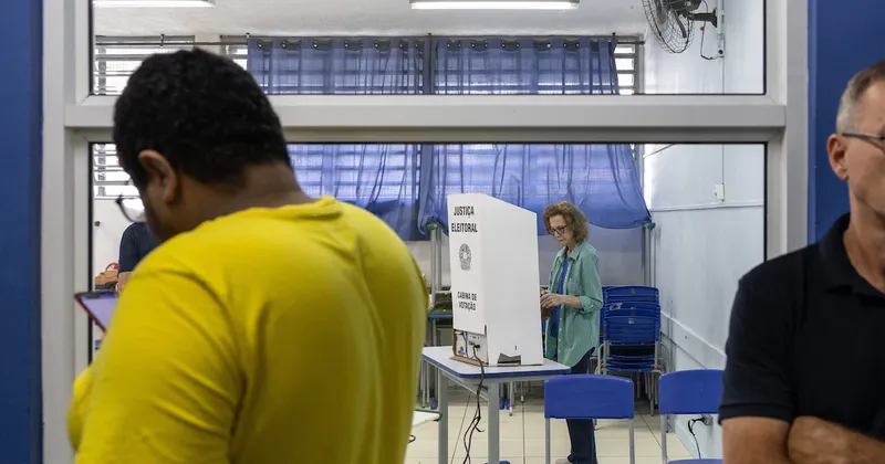 Lula o Bolsonaro: ¿para quién va el voto en blanco en la segunda vuelta presidencial?