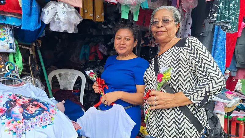 Madres comerciantes de Boaco reciben homenaje especial en su día
