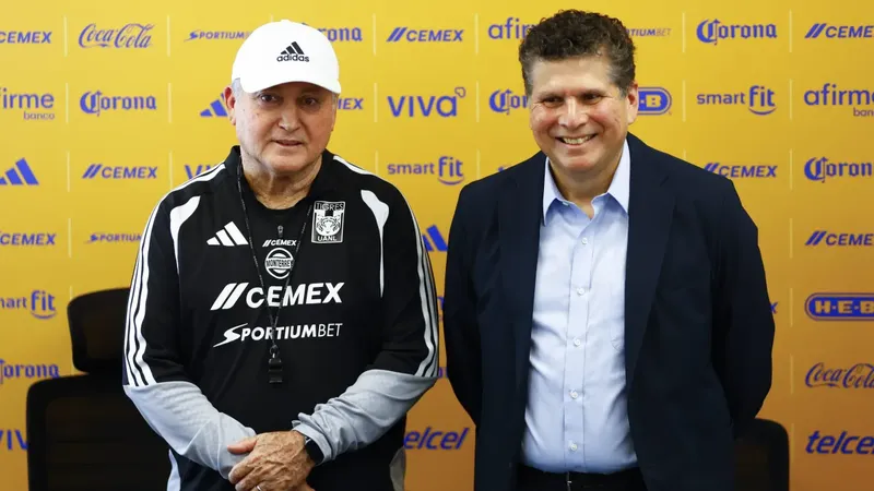 Víctor Manuel Vucetich regresa a Tigres y provoca la salida de Gerardo Torrado