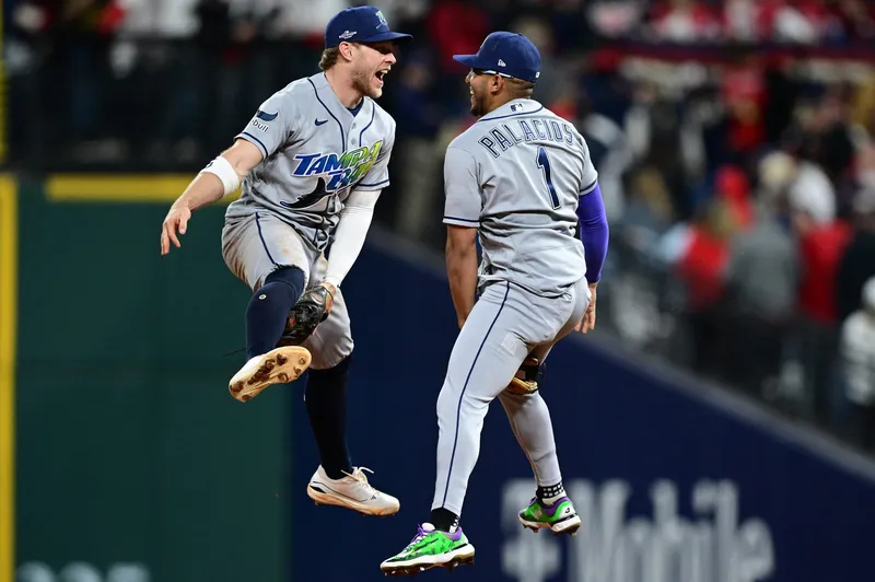 Los Rays ganaron a domicilio y están a un triunfo de la Serie Mundial