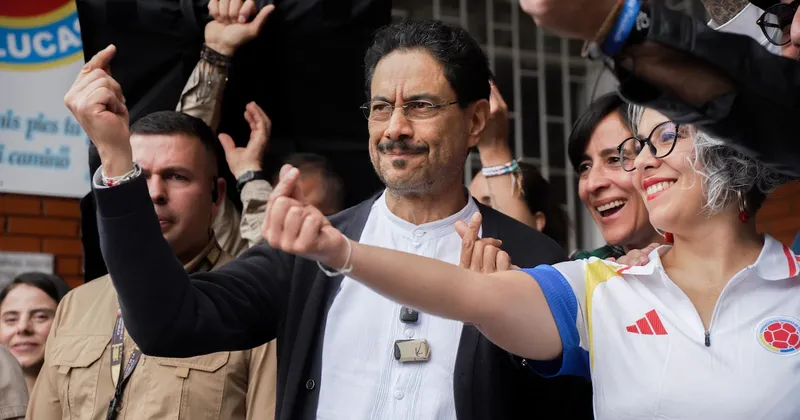 Iván Cepeda dice que “impugnaremos 33.000 mesas”, y hace un reconocimiento parcial de los resultados