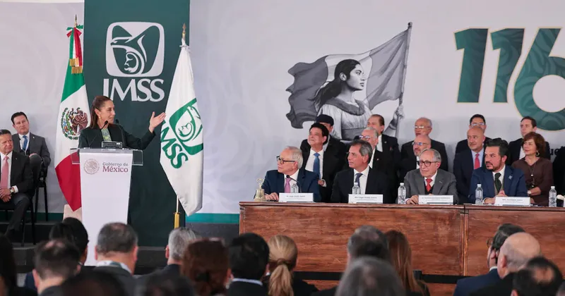 México da un controvertido paso para endurecer las reglas de las pensiones del IMSS