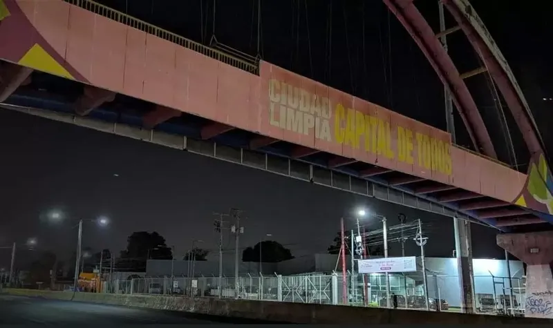 Hombre atentó contra su vida lanzándose desde puente aéreo en Managua