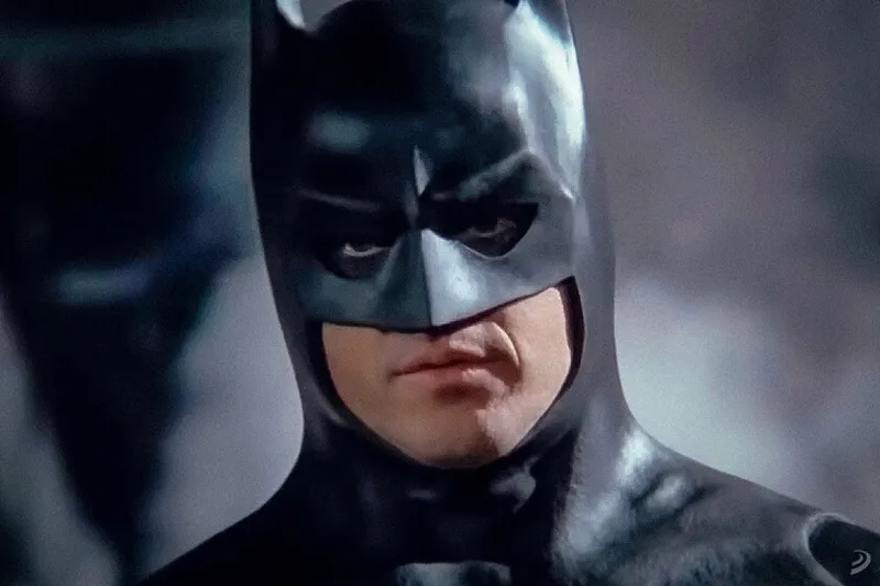 En una nueva historia, Batman solo existe porque dos de sus villanos querían gastarle una broma pesada