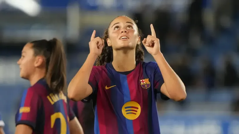 0-6: Pina hace un 'hat trick' con un memorable gol desde medio campo