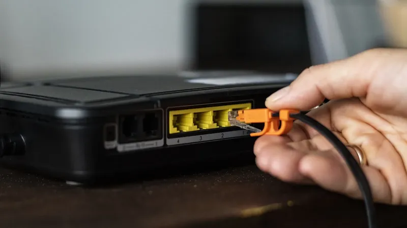 Apagar y encender el router sí arregla algunos fallos: esto es lo que sucede durante esos 30 segundos