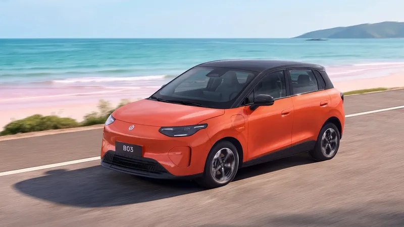 Leapmotor presenta la mayor amenaza al éxito del Renault 5: 197 CV, 390 km de autonomía y carga al 80% en 21 minutos