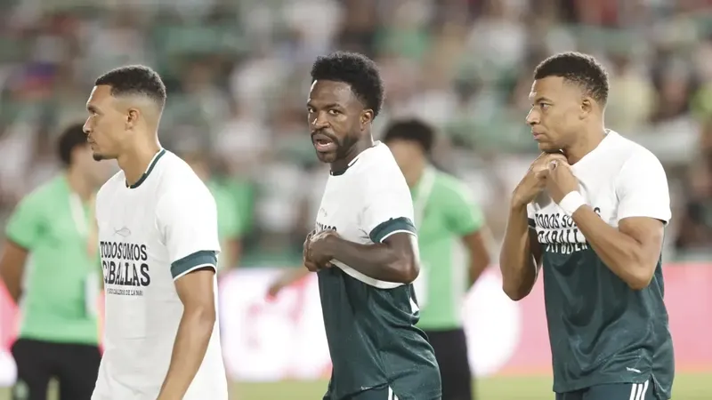 Impactante postura del Real Madrid con Mbappé, Vinicius y Konaté y la camiseta por Ceuta