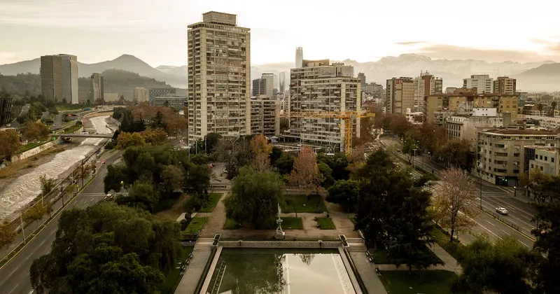 Inversores chilenos asumen más riesgo en bonos ante la expectativa de reactivación económica