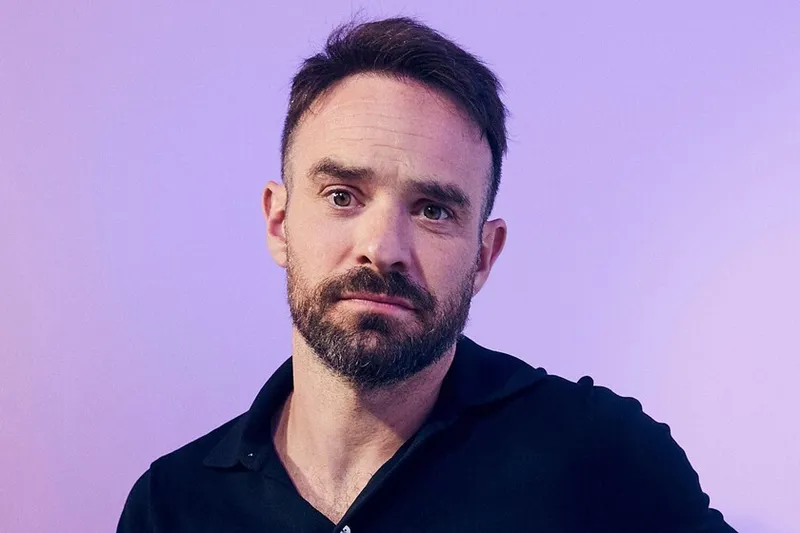 Dejó huella en Expedition 33 y ahora volverá a prestar su voz para un videojuego, aunque el regreso de Charlie Cox al sector vino con un 'problema' sorpresa