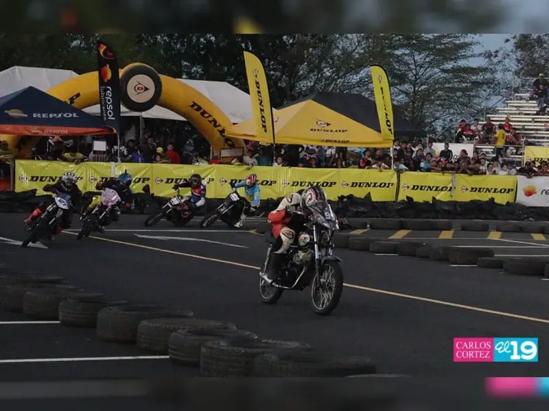 Así se vivió el Circuito Nocturno de Motovelocidad en Managua