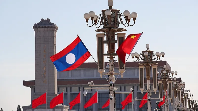 China y Laos acuerdan construir una comunidad de futuro compartido a toda prueba y todo tiempo