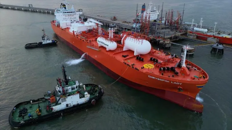 Revelan contenido de acuerdo petrolero de EEUU y Venezuela; es puro saqueo