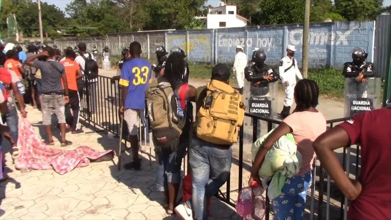 Autoridades violan derechos humanos a familia migrante en México