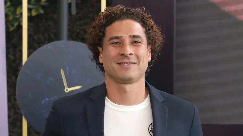 Memo Ochoa, leyenda de le Selección Mexicana, nos revela que no descarta incursionar en la actuación