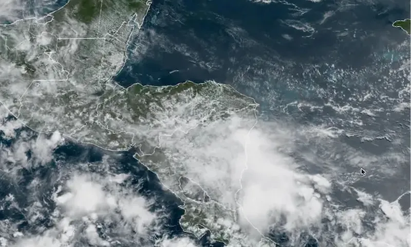 Nicaragua permanece alerta preventiva mientras la tormenta se degrada