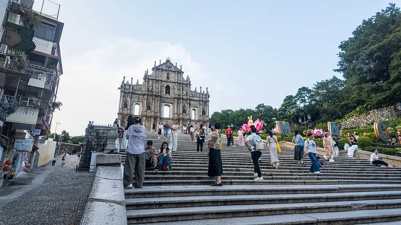 Los visitantes a la RAE de Macao aumentan un 6,1 % interanual en agosto